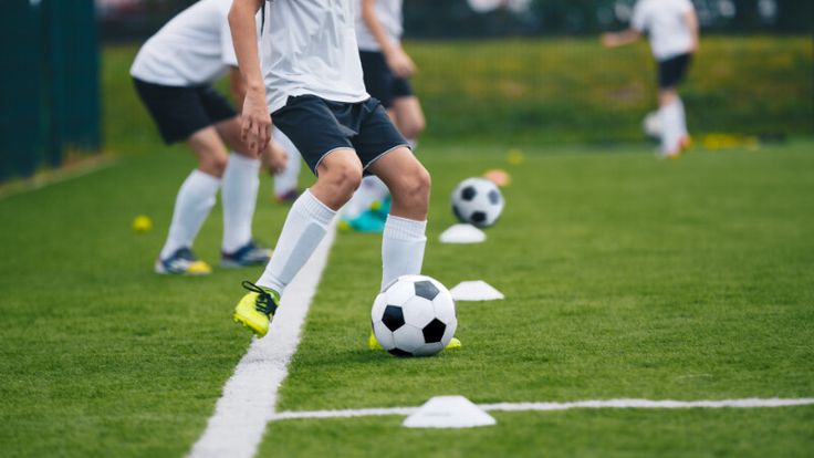 The 1v1 Pressure Cooker: Creating Your Own Shot