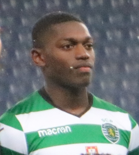 Rafael Leão playing