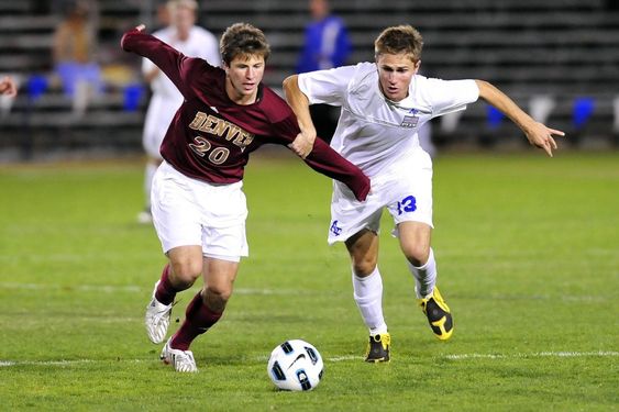 How Many Miles Does a Soccer Player Run? The Real Numbers